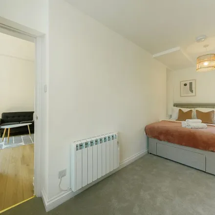 Image 6 - Grange Road, Bristol, BS8 4EA, United Kingdom - Apartment for rent