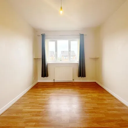 Image 1 - Castle View, Newmains, ML2 9PQ, United Kingdom - Duplex for rent