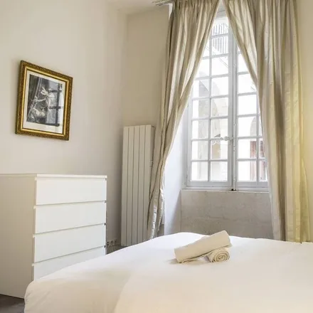 Rent this 1 bed apartment on Bordeaux in Gironde, France
