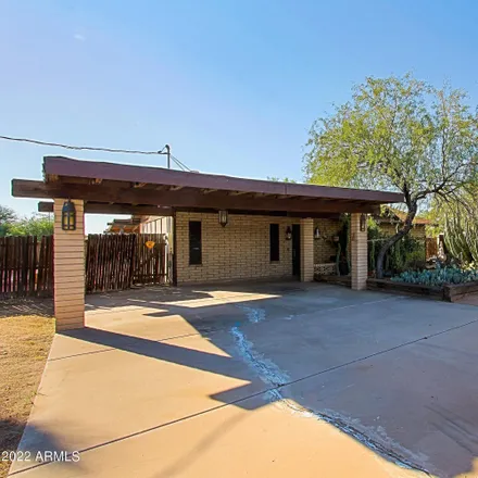 Image 4 - 1945 East Campo Bello Drive, Phoenix, AZ 85022, USA - House for sale