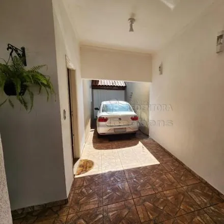 Buy this 2 bed house on Rua Pereira Barreto in Jardim Costa do Sol, São José do Rio Preto - SP