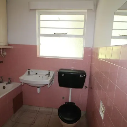 Image 4 - Rose Mount Avenue, Cape Town Ward 77, Cape Town, 8001, South Africa - Apartment for rent