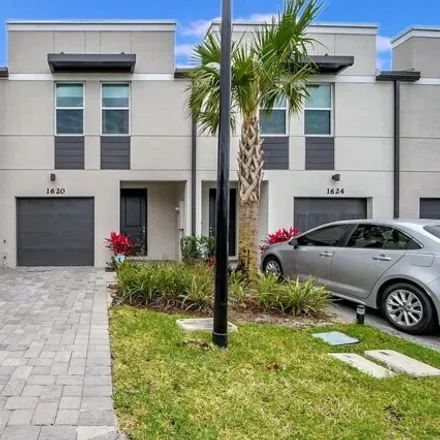 Image 2 - unnamed road, Mangonia Park, Palm Beach County, FL 33407, USA - Townhouse for sale