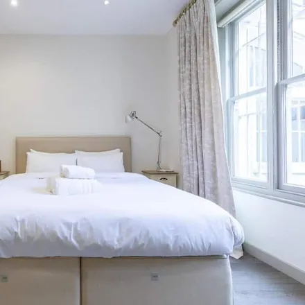 Rent this 2 bed apartment on London in W2 4EX, United Kingdom