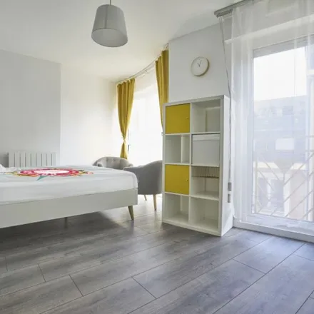 Rent this 1 bed apartment on 32 Rue Druelle in 59037 Lille, France