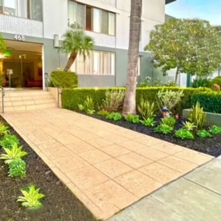 Image 2 - 468 South Roxbury Drive, Beverly Hills, CA 90212, USA - Condo for rent