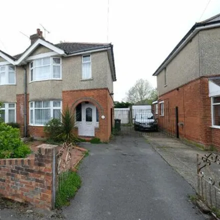 Buy this 3 bed duplex on 50 Kennedy Road in Southampton, SO16 5DQ