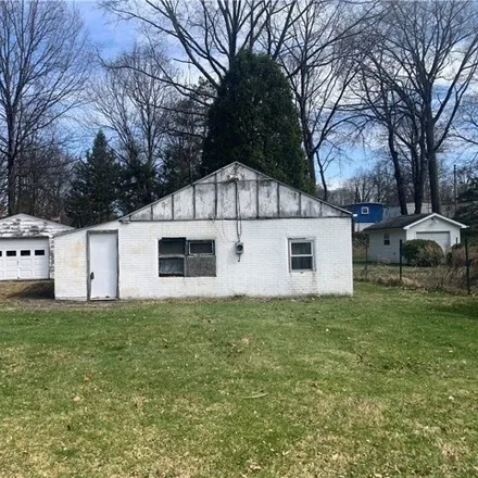Buy this 2 bed house on 3661 Franklin Road in Stow, OH 44224