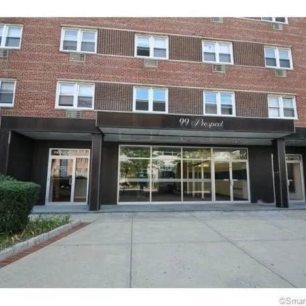 Rent this studio condo on 140 Grove Street in Glenbrook, Stamford