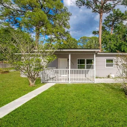 Buy this 3 bed house on 691 Maple Place in Indian River City, Titusville