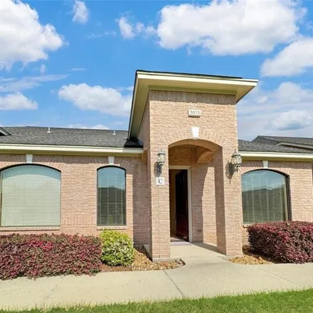 Image 3 - State Farm, 5511 Louetta Road, Old Town Spring, Harris County, TX 77379, USA - Condo for rent