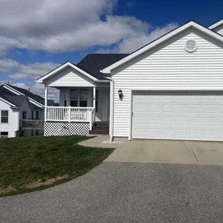 Buy this 4 bed condo on 14 Medowridge Drive in Coldwater, MI 49036