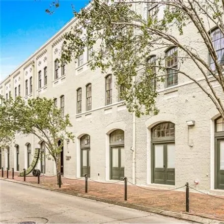 Buy this 2 bed condo on 700 Commerce Street in New Orleans, LA 70130