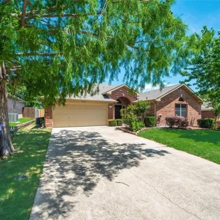 Buy this 3 bed house on 2808 Jennie Wells Drive in Mansfield, TX 76063