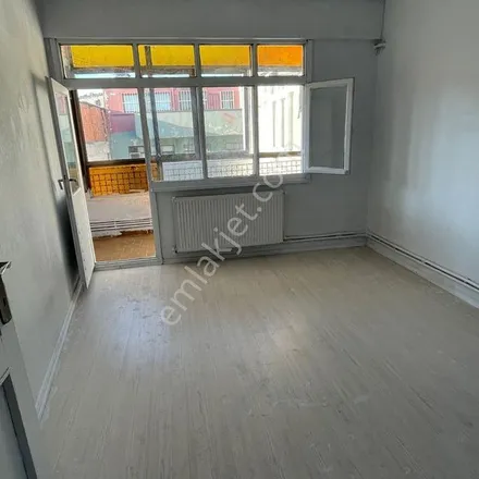 Image 7 - Zeytinburnu Yesiltepe Aile Sağlık Merkezi, 56. Sokak, 34025 Zeytinburnu, Turkey - Apartment for rent