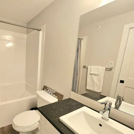 Image 1 - T3R, Canada - Apartment for rent