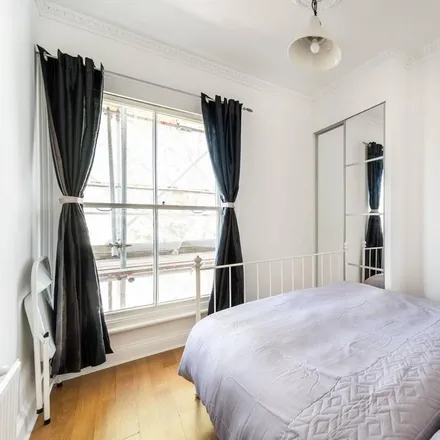 Image 6 - Elsham Road, London, W14 8HD, United Kingdom - Apartment for rent
