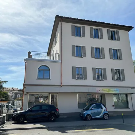 Image 1 - Viale Officina, 6503 Bellinzona, Switzerland - Apartment for rent