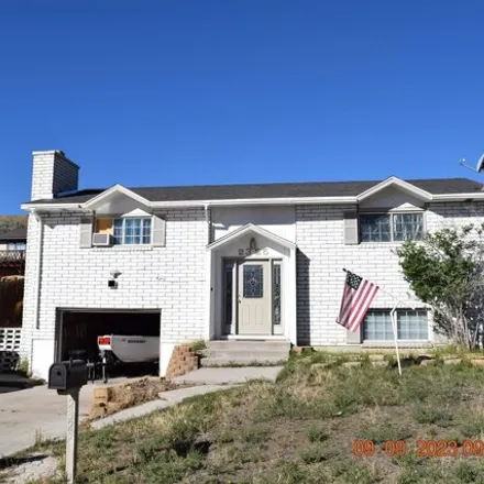 Buy this 3 bed house on 2351 New Hampshire Street in Green River, WY 82935