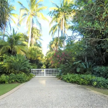 Rent this 5 bed house on 574 South Beach Road in Jupiter Island, Jupiter Island