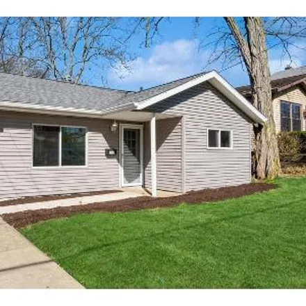 Buy this 3 bed house on 1909 19th Street Southwest in Akron, OH 44314