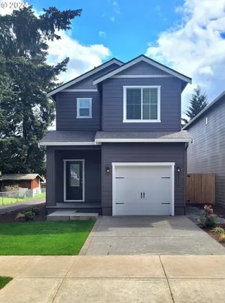 Buy this 3 bed house on 6103 Northeast 70th Street in Vancouver, WA 98661