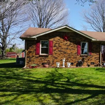 Buy this 3 bed house on 151 Woods Road in Portland, TN 37148
