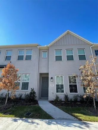 Rent this 3 bed house on unnamed road in Irving, TX 75063