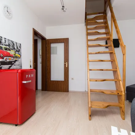 Rent this 2 bed apartment on Gibbenhey 5 in 44227 Dortmund, Germany