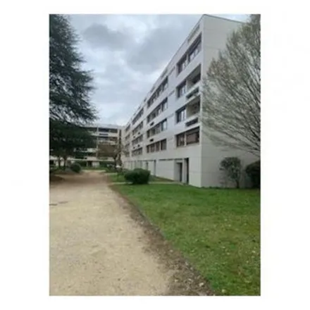 Rent this 1 bed apartment on 8 Avenue Roger Chaumet in 33600 Pessac, France