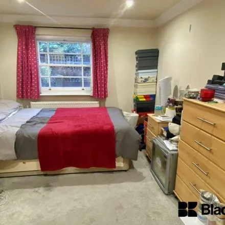 Image 9 - Belvoir!, Moreton Street, London, SW1V 2PB, United Kingdom - Apartment for rent