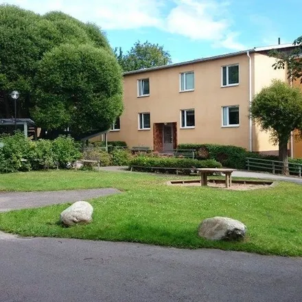 Rent this 3 bed apartment on Idrottsvägen in 814 32 Skutskär, Sweden