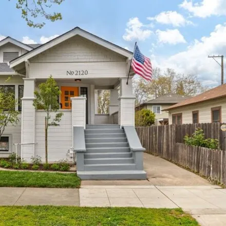 Buy this 3 bed house on Uptown Alley in Sacramento, CA 95811