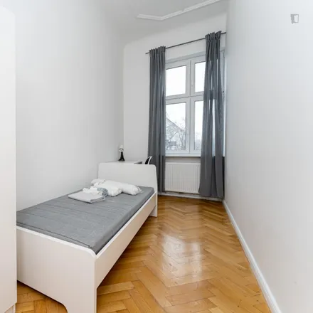 Rent this 6 bed room on Villa Neukölln in Hermannstraße 233, 12049 Berlin