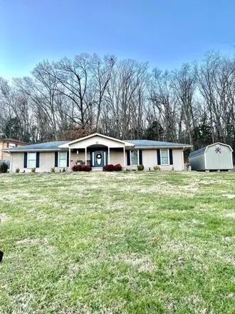 Image 6 - 406 South Hillcrest Drive, Livingston, TN 38570, USA - House for sale