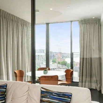 Image 9 - Bondway, London, London, Sw8 - Apartment for rent