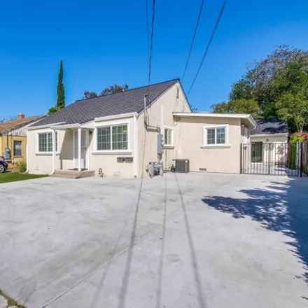 Buy this 3 bed house on 4047 Gion Avenue in San Jose, CA 95127