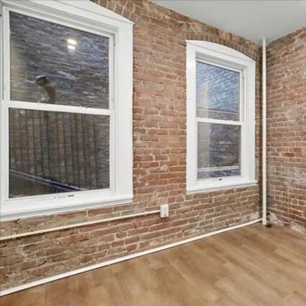 Image 8 - 19 Harris Street, Boston, MA 02109, USA - Apartment for rent
