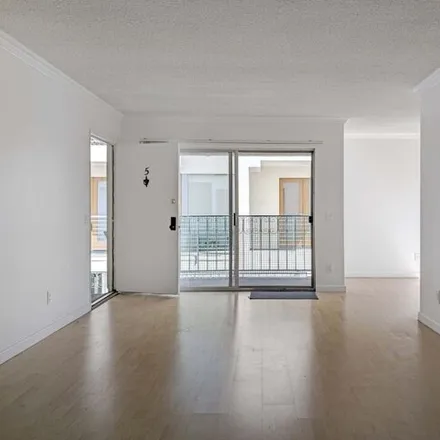 Image 3 - 10th Court, Santa Monica, CA 90401, USA - House for rent