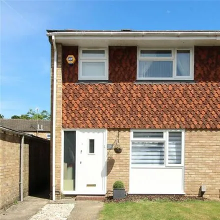 Buy this 3 bed house on Paddocks Mead in Knaphill, GU21 3QP