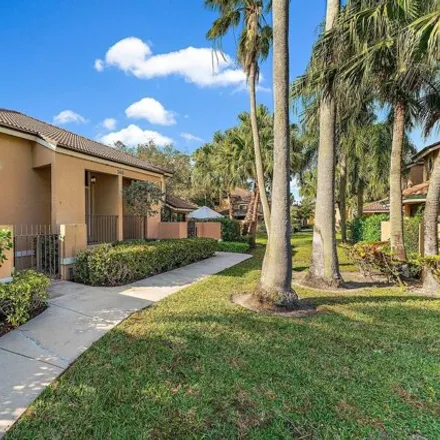 Image 1 - Prestwick Circle, Palm Beach Gardens, FL 33418, USA - House for sale