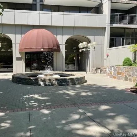 Rent this 3 bed condo on 15 Stewart Place in City of White Plains, NY 10603
