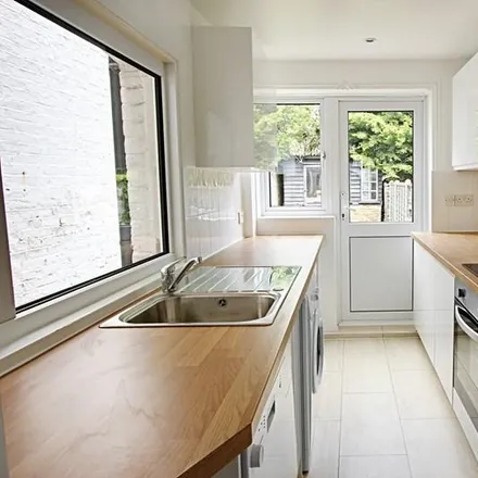 Rent this 2 bed townhouse on Churchbury Road in London, EN1 3HT