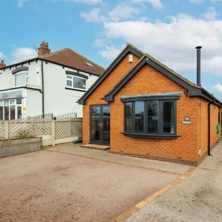 Buy this 2 bed house on Oaklea Road in Scholes, LS15 4BQ