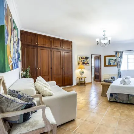 Image 9 - Rua do Algarve, 5000-543 Lordelo, Portugal - House for rent