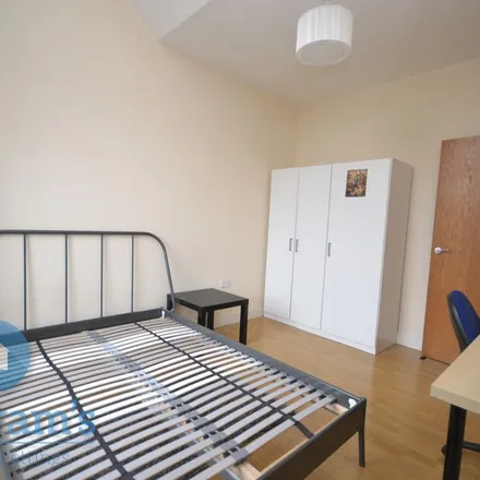 Rent this 2 bed apartment on 127 Hartley Road in Nottingham, NG7 3DW