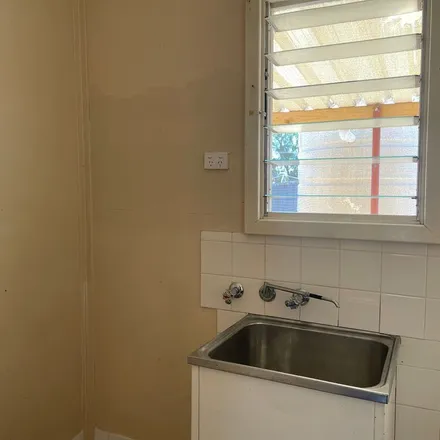Rent this 3 bed apartment on Francis Street in Port Augusta SA 5700, Australia