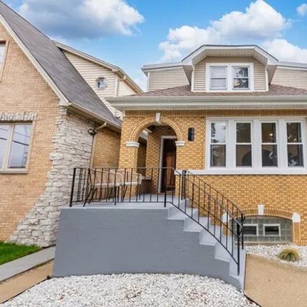 Buy this 5 bed house on 3945 North Newland Avenue in Chicago, IL 60634
