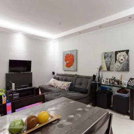 Buy this 2 bed apartment on Rua Rego Freitas 355 in Vila Buarque, São Paulo - SP