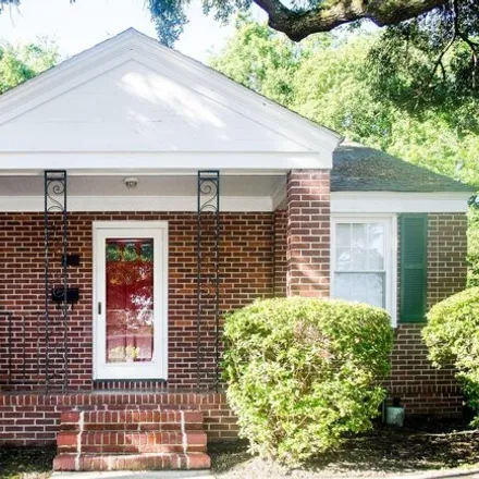 Rent this 3 bed house on 683 Savannah Highway in Saint Andrews, Charleston
